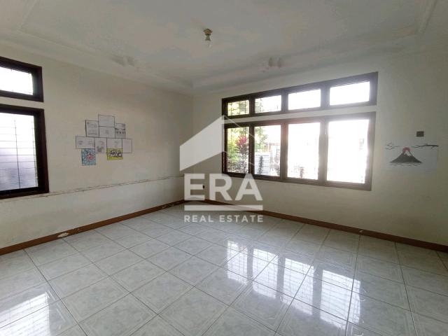 Rumah Terawat Strategis di Turangga Tengah Kota Bandung
