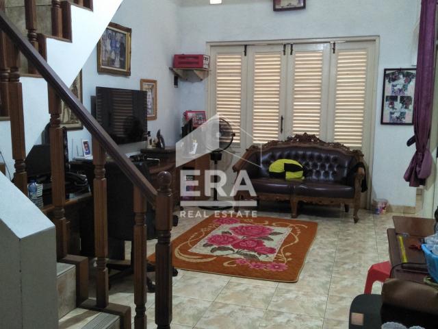 Rumah terletak di lokasi strategis di Jaksel