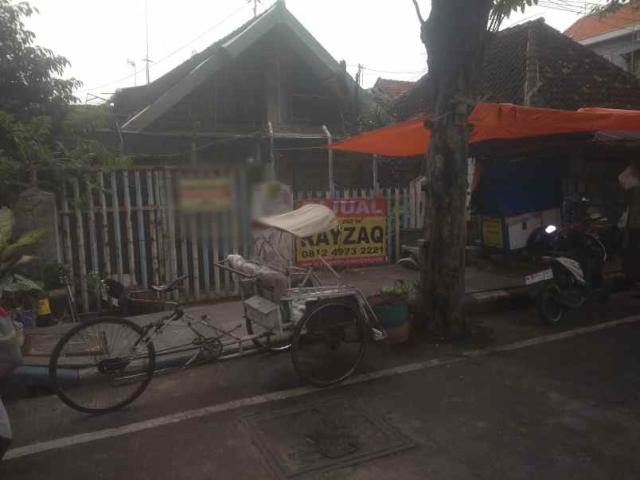 Rumah Tua Jalan Hasanudin Pasuruan Kota Jatim