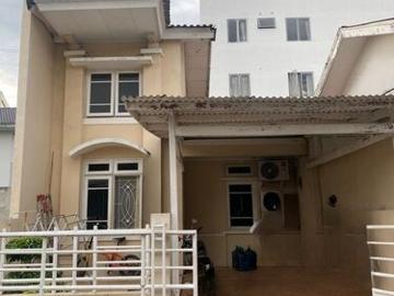 Rumah Bagus High Ceiling di Sektor 8B Gading Serpong