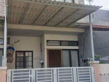 Rumah Bagus Semi Furnished di Harapan Indah, Bekasi