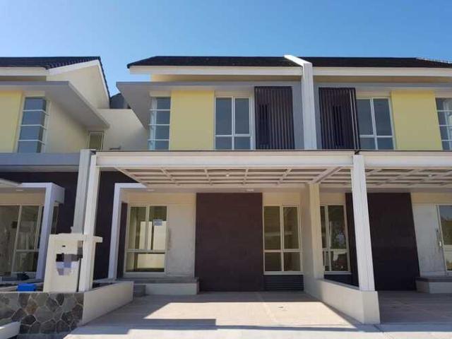 Rumah Bagus Siap Huni di Green Ara Cluster Ebony Bekasi