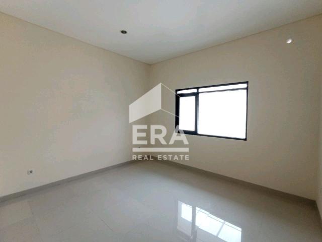 Rumah Bagus Siap Huni di Kembar Sayap BKR