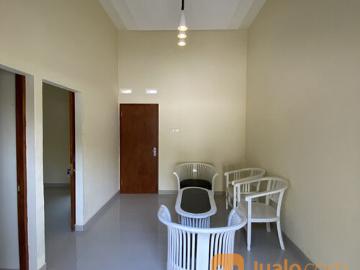Rumah dijual di Plombokan