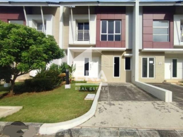 Rumah Baru Siap Huni 2 Lantai di Summarecon Emerald Karawang