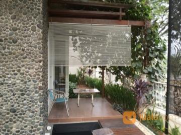 Rumah Cantik dan Asri di Bukit Golf Riverside