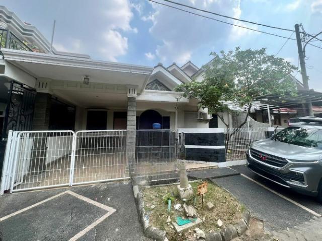 Rumah di Kemang Pratama Bekasi Lokasi sangat Strategis Dekat Mall & Tol Bekasi Barat