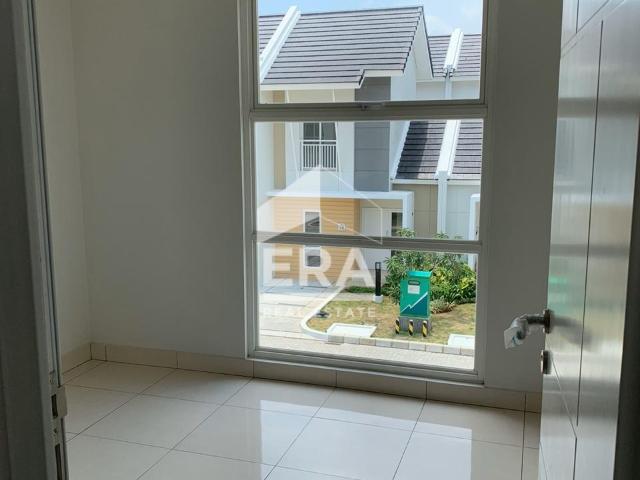 Rumah di Summarecon Karawang Disewakan