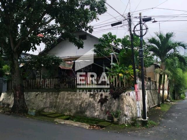Rumah dijual di lokasi strategis daerah Karombasan