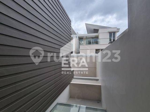 Rumah Golf Island Mozart uk. 8 X 25 type hazel