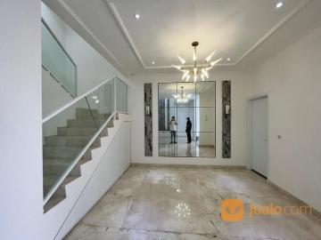 Rumah Mewah dan Modern Classic di The Riviera Metland Cipondoh