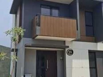 Rumah Posisi Hook Siap Huni di Cluster Regia Summarecon Crown Gading, Tarumajaya, Bekasi