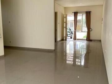 Rumah Siap Huni di Cluster Adara Kota Harapan Indah Bekasi