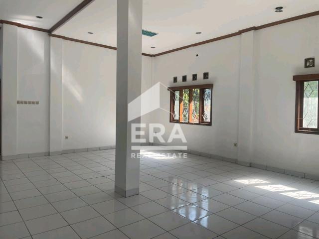 Rumah Siap Huni Strategis Sejuk di Gegerkalong