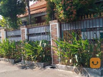 Rumah Strategis di Pinggir jln Cocok untuk Ruko dll