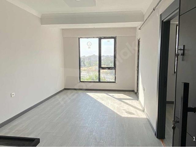 RUMELI MAHALLESI'NDE SATILIK 1 + 1 60 metre
