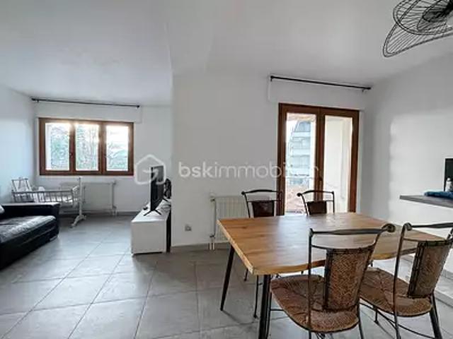Rumilly 74150 Achat / Vente appartement 3 pièces t3 cave balcon