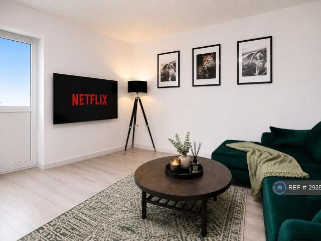 Rumney, Cardiff, CF3 4 bed flat to rent £3,500 pcm £808 pw