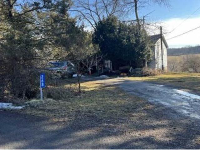 Rumsey Hill Rd