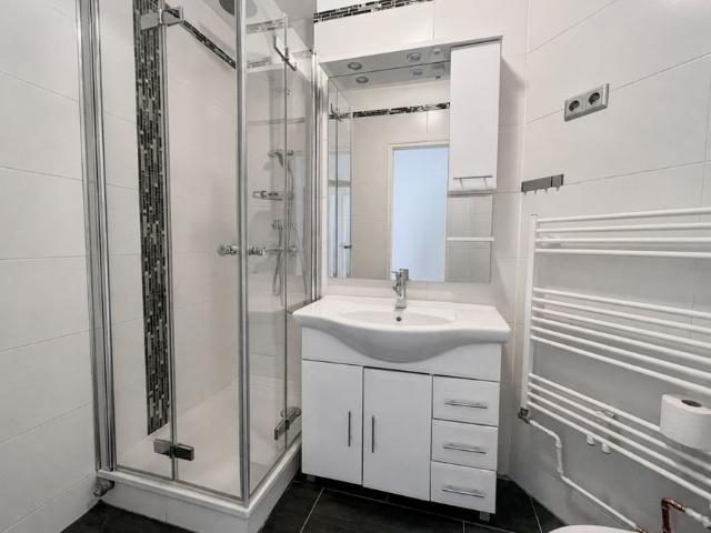 Rund 57 m² große 2 Zimmer Wohnung mit Loggia, modernem Duschbad und Aufzug in Hagen Eilpe
