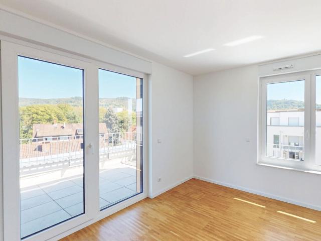 Rundum eine Dachterrasse! Penthouse auf 3 Zimmern mit EBK und Nordwestausrichtung