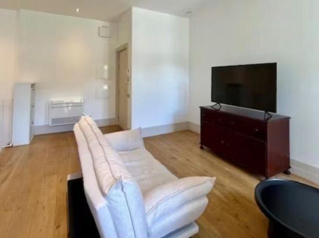 Rua Cândido dos Reis, Vila Nova de Gaia, Porto 4430 999