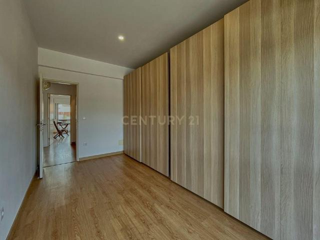 Rua Cidade de Almada, Corroios, Portugal, Corroios, Setúbal Municipality 2855 115