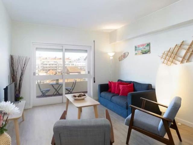 Rua Brito Capelo, Matosinhos, Aveiro 4450 076