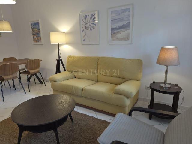 RUA GONÇALVES CRESPO 66 E 66A R/C F, Carcavelos e Parede, Lisbon 2775 579