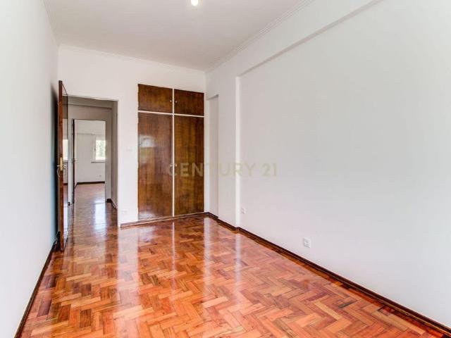Rua do Giestal, Lisbon, Portugal, Alcântara, Lisbon 1070 113