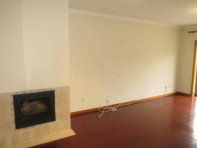 Rua Dom Rodrigo da Cunha, Nogueira, Bragança 4715 179