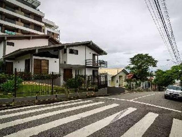 Rua Doná Antônia Alves, 260, Florianópolis