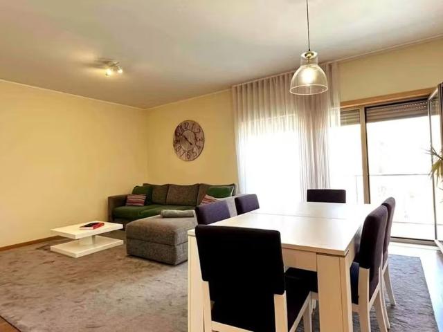 Rua da Quinta do Castro, Vila Nova de Gaia, Porto 4400 711