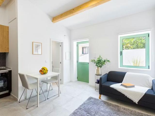 Rua de 9 de Julho, Porto, Braga 4050 433