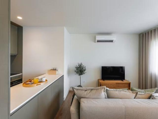 Rua de Gonçalo Sampaio, Porto, Braga 4150 368