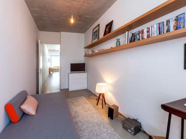 Rua de Miguel Bombarda, Porto, Porto District 4050 377