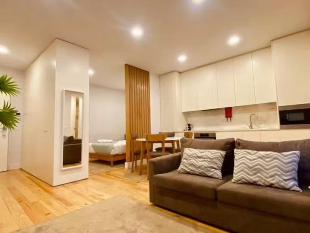 Rua de São Miguel, Porto, Braga 4050 093