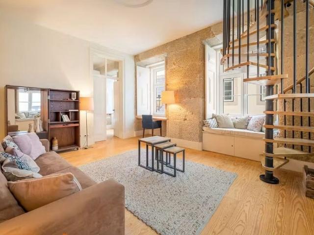 Rua de São João da Praça, Lisbon, Lisbon 1100 073