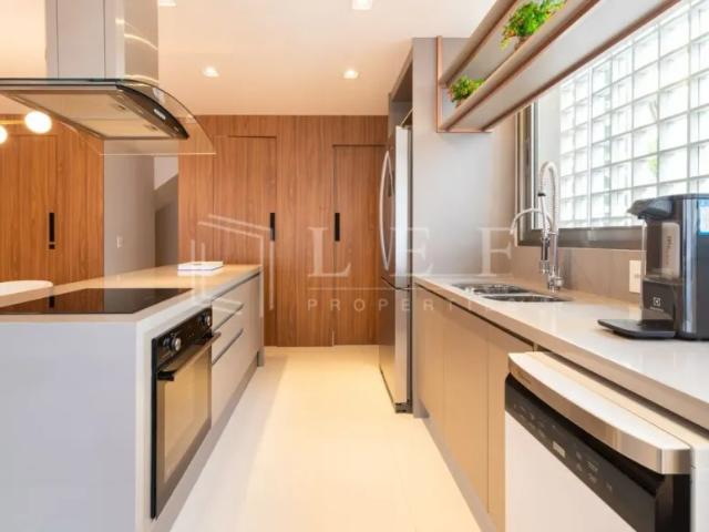 Itaim Bibi Rua Fechada Arthur Casas