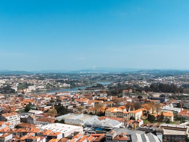 Rua Fernão Magalhães 127