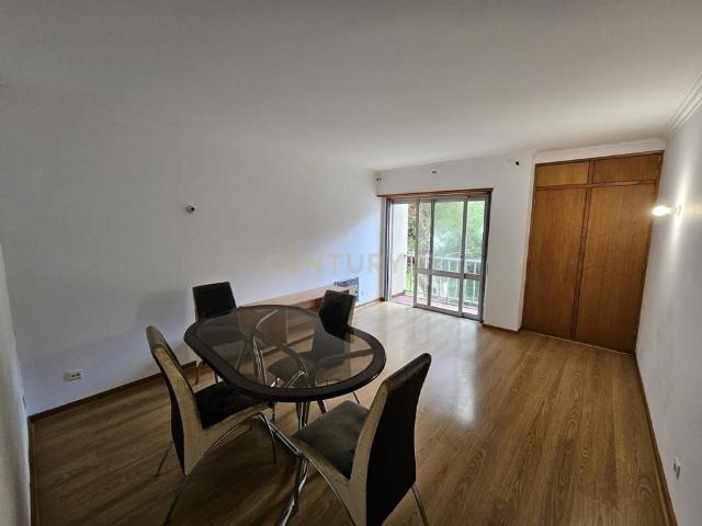 Rua Instituto Conde de Agrolongo 1, Paço de Arcos, Portugal, Oeiras e São Julião da Barra, Lisbon 2770 081