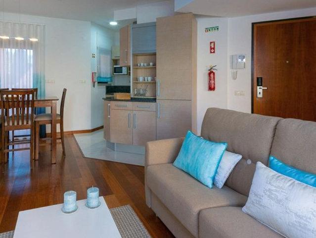 Rua Luz Bay Club