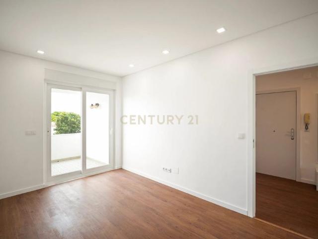 Rua Luciano Cordeiro, 3, 2º Esq Oeiras e São Julião da Barra, Lisbon 2770 112