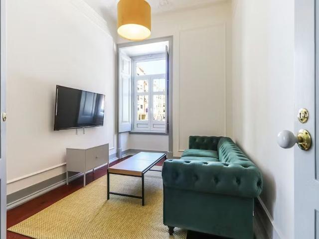Rua Tenente Ferreira Durão, Lisbon, Lisbon 1350 315