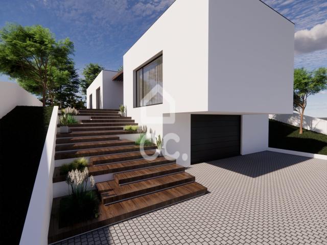 MORADIA T3 EM VISEU