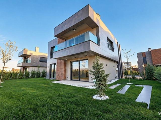 RUBY MANSIONS II ŞEHRİN EN SEÇKİN MÜSTAKİL VİLLALARINDAN