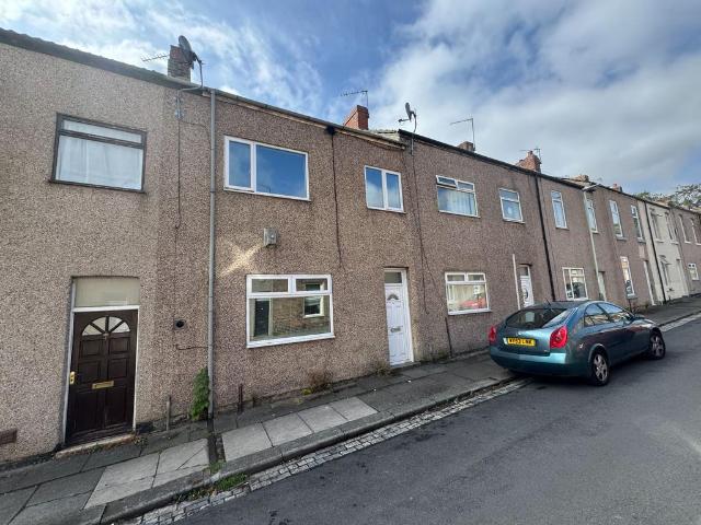Ruby Street, Darlington 2 bed terraced house to rent £595 pcm £137 pw
