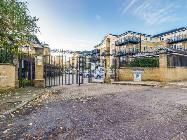Rubens Place, London SW4, 2 bed flat to rent, £2,500 pcm | PrimeLocation