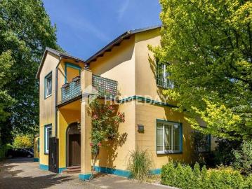 Rückzugsort mit Potenzial Mehrfamilienhaus aus dem Jahr 1911