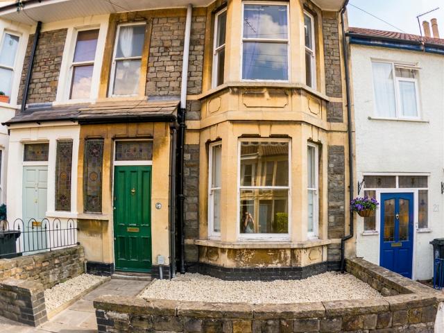 Rudthorpe Road 5 bed Ex Bills. 5 bed house to rent £2,781 pcm £642 pw